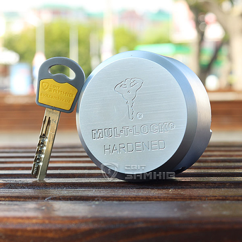Замок навісний MUL-T-LOCK HOCKEY PUCK ClassicPRO (2 ключа) - Фото №10