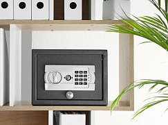 Нова стаття в блозі – “Як правильно вибрати сейф: обираємо сейф за його призначенням”