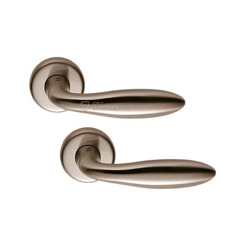 Ручки на розеті COLOMBO Mach CD81 (CD69BZGG-CD63GB) матовий нікель - Фото №1