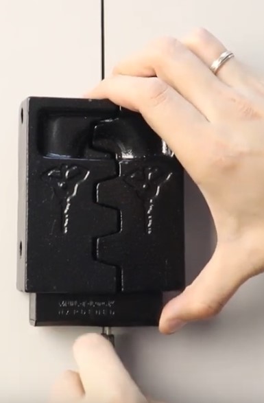 висячий замок MUL-T-LOCK M13/C2 із протектором навісний замок MUL-T-LOCK M13/C2 із протектором