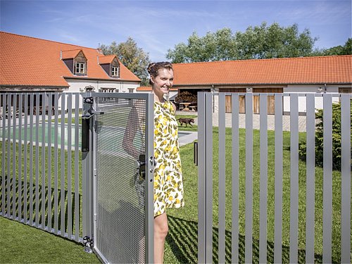 Дотягувач для хвіртки LOCINOX Lion чорний - Фото №3