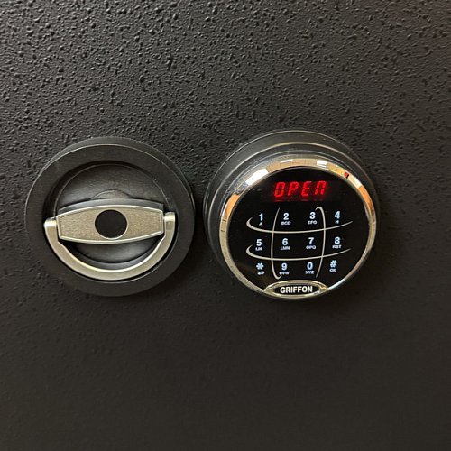Сейф вогнестійкий GRIFFON FRS.57.E BLACK - Фото №10