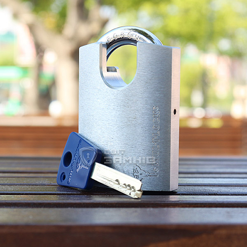Замок навісний MUL-T-LOCK G47P 7x7 (2 ключа) - Фото №10